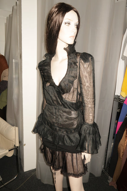 D&G (FW.2001)