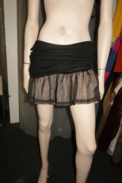 D&G (FW.2001)