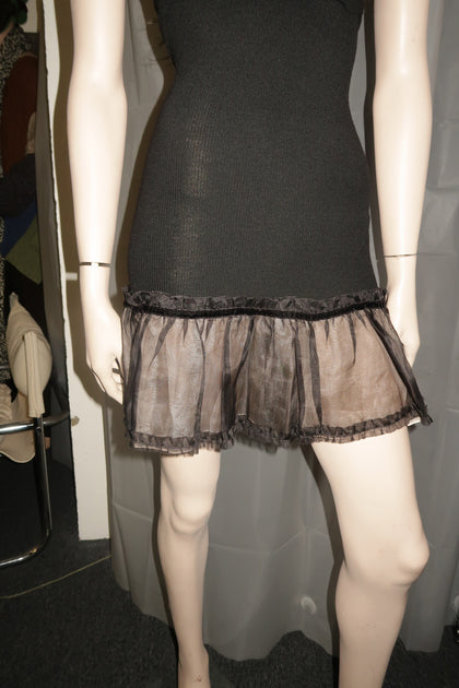 D&G (FW.2001)