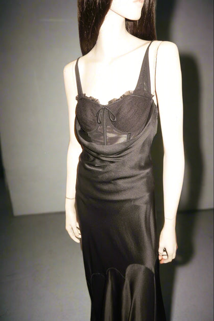 Alexander McQueen (SS.2004)