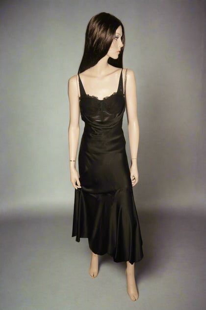 Alexander McQueen (SS.2004)