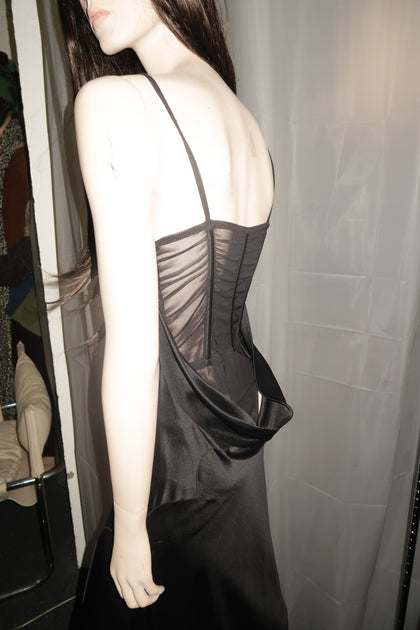 Alexander McQueen (SS.2004)