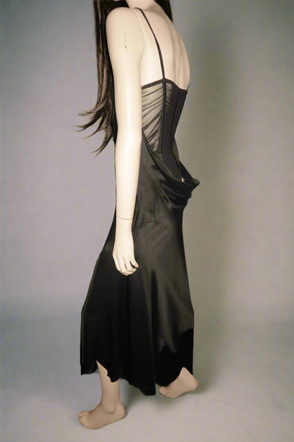 Alexander McQueen (SS.2004)