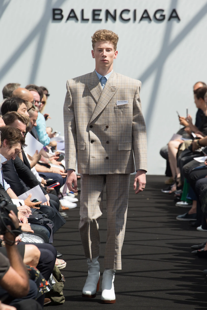 Balenciaga (SS.2017)